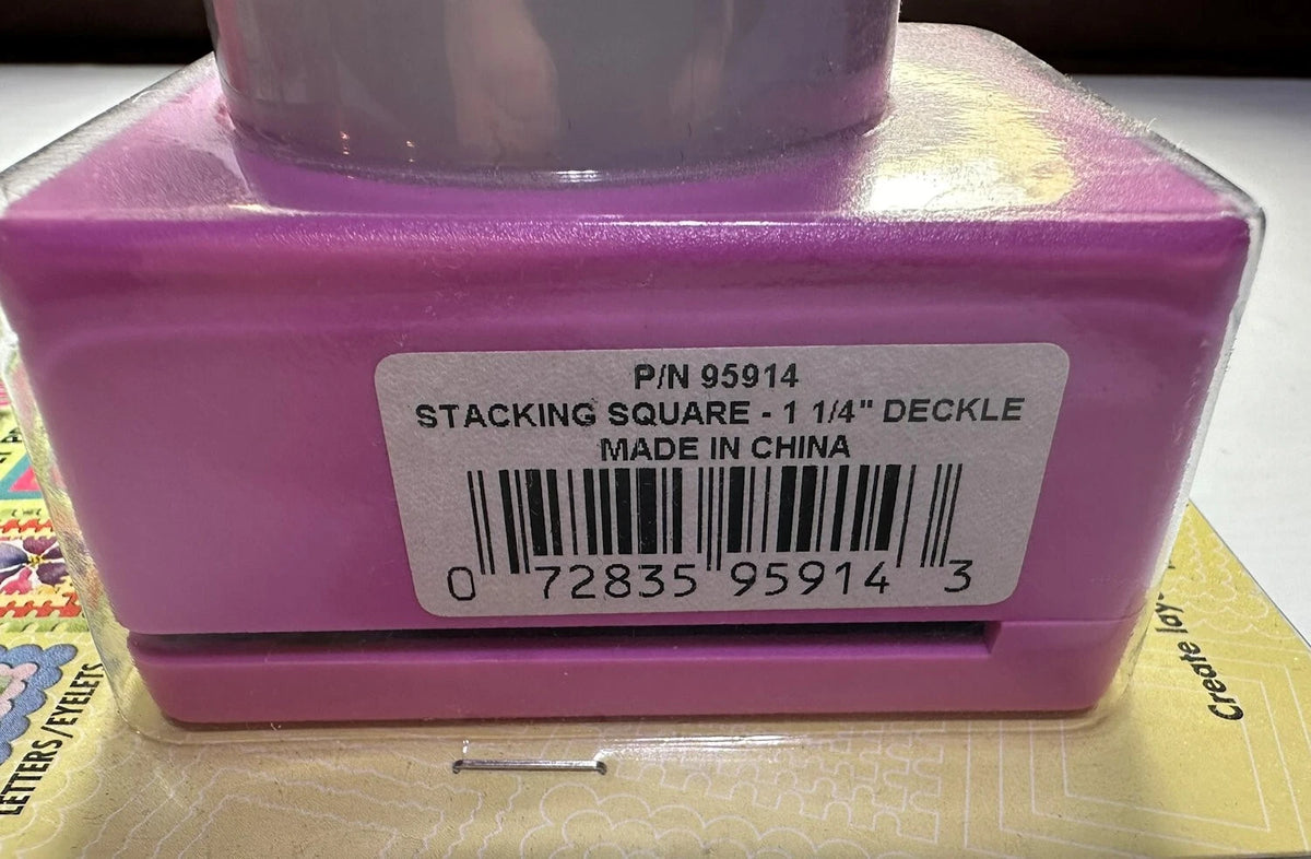 McGill Perfect Cuts Deckle Square Paper Punch, 1 1/4 inch - 1 pc
