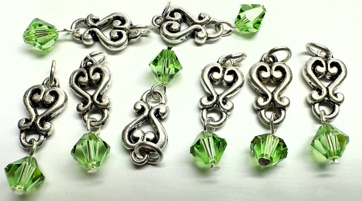 Antiqued Silver Pewter Heart Dangles with Peridot Green Swarovski Crystal (8 pc)