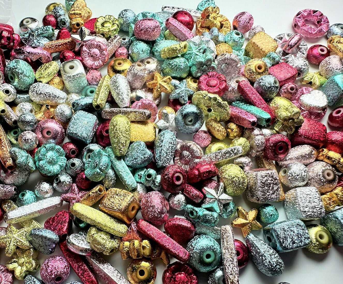 Acrylic Stardust Bead Mix Assorted Shapes 6–17x4mm — 100g (300–400 pcs)