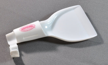 Bead Buddy Scoop 'n Pour with Cap, 1 pc