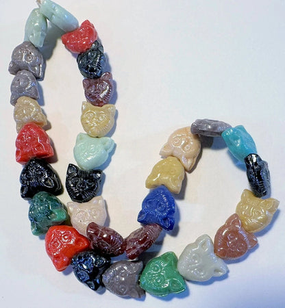 Pressed Glass Cat Face Beads, Multicolor, 15x13.5mm, 1 Strand (approx. 30 pcs)