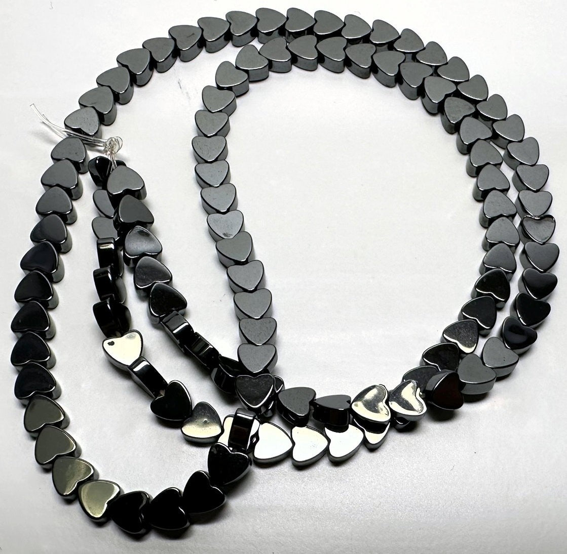 Hemalyke Black 4mm Flat Heart Beads, 1 Strand (approx. 100)