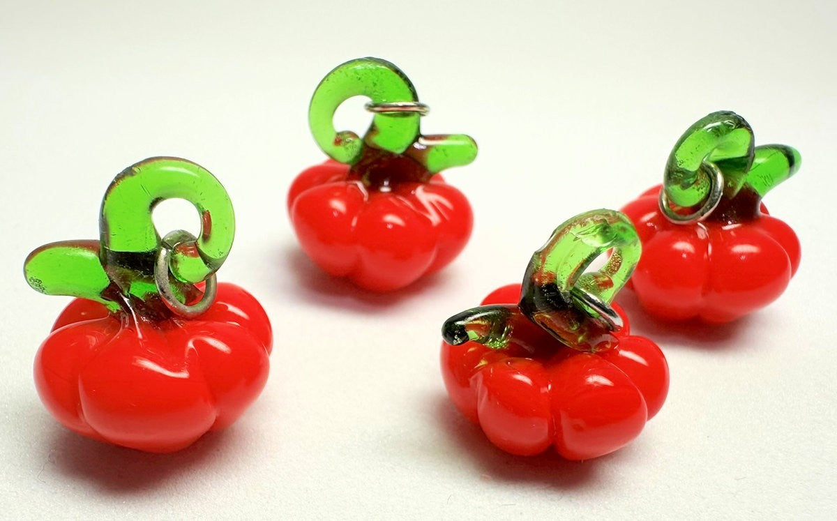 Lampwork Glass Pumpkin Charms, Orange & Green, 13-15mm, 4 pcs