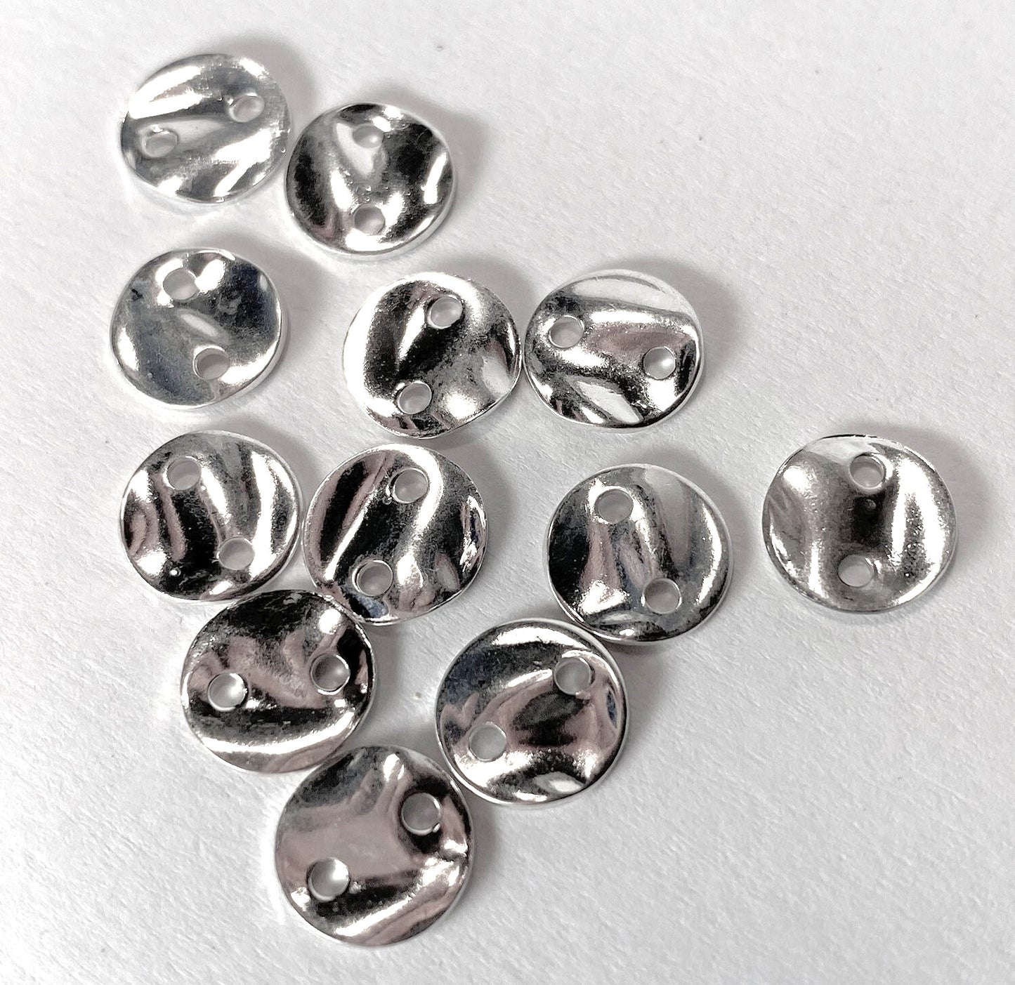 Beadsmith Silver Plated Hammered Round Disc 2-Hole Connectors, 8mm, 12 pcs